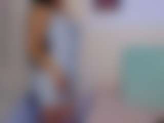 Live cam show with Ir1s - White on Chatstar | colombia