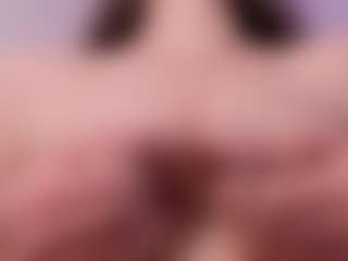 Live cam show with jessiie-joness - New Brown Eyes on Camsoda