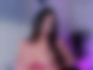 Live cam show with jessiie-joness - Eating Pussy on TottyGirls
