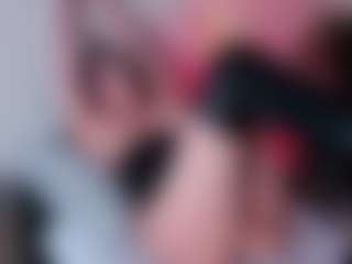 Live cam show with jessiie-joness - Doggy on CamwithHer