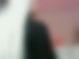 Live cam show with jessiie-joness - Smoking on camwithhim.com