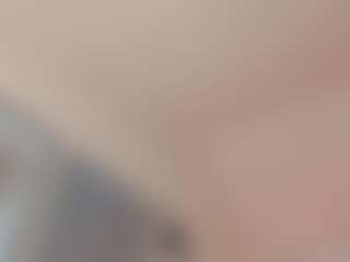 Live cam show with jessiie-joness - Facial on Camsoda