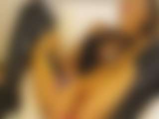 Live cam show with KassandraBlack - Camel Toe on Cam Slut