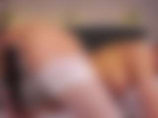 Live cam show with NanceyEngwall - Yoga on livesuperchat.net