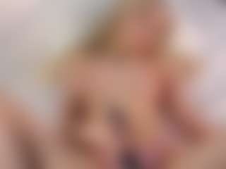 Live cam show with NanceyEngwall - Body Massage on crypto-cams