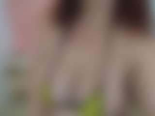 Live cam show with Bellatrix-Ch - Spanking on AdultVida.com
