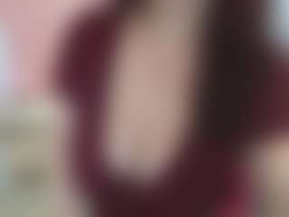 Live cam show with Bellatrix-Ch - Horny on Camsoda