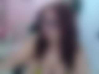 Live cam show with Bellatrix-Ch - Bikini on nudelive.tv