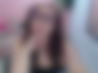 Bellatrix-Ch MILF webcam performer live streaming