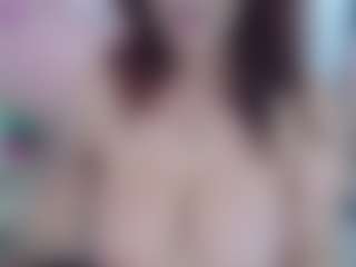 Live cam show with Bellatrix-Ch - Red Hair Dildo on StripNow