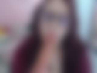 Live cam show with Bellatrix-Ch - Red Hair MILF on Hubzter Live