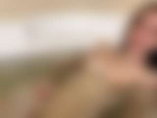 Live cam show with Mei - Athletic on Latina Girls