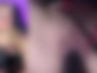 Live cam show with ViviCutie - Fuck Machine on studioflirtlive.com