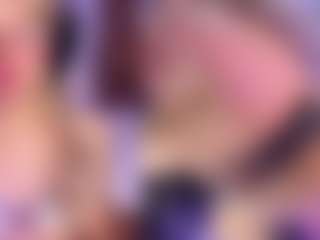 Live cam show with ViviCutie - Petite on livesexfox.com