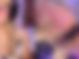 Live cam show with ViviCutie - Skinny on Camiplay Live
