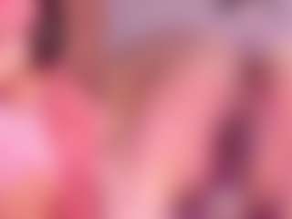 Live cam show with ViviCutie - Small Tits on Lustler