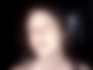 Live cam show with Kelly - Blue Eyes on iamadamtest123.com