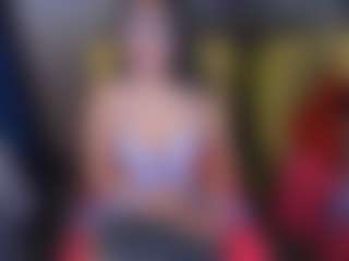 Live cam show with DashaThompson - Striptease on SxyPornLive