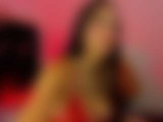 Live cam show with evelottAllenx - Upskirt on Milfs Live