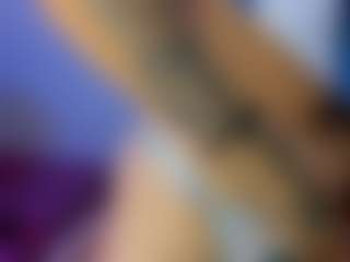 Live cam show with evelottAllenx - Green Eyes on livesexfox.com