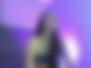 Live cam show with evelottAllenx - Striptease on studioflirtlive.com