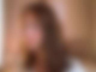 Live cam show with GracieFasano - MILF Teen (18+) on Hubzter Live