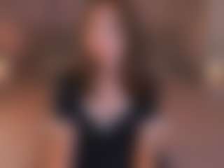 Live cam show with GracieFasano - Petite Teen (18+) on xfollow cams