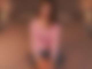 Live cam show with GracieFasano - White Teen (18+) on liverealitysex.com