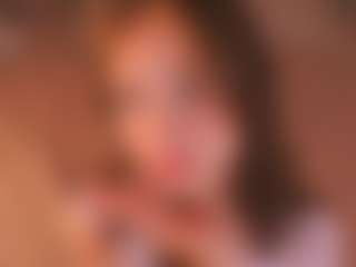 Live cam show with GracieFasano - Green Eyes on Streamer API