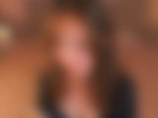 Live cam show with GracieFasano - Smoking on Camming Site