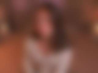 Live cam show with GracieFasano - New Bedroom on Streamer API