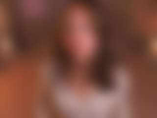 Live cam show with GracieFasano - Strip Mature on liverealitysex.com