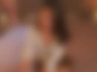 Live cam show with GracieFasano - Brown Eyes Mature on Camsoda Late Night