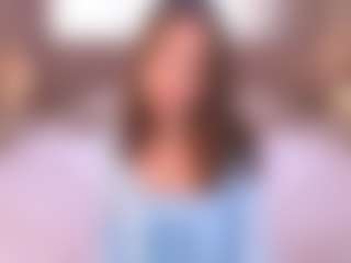 Live cam show with GracieFasano - Upskirt on TeamSkeetLive