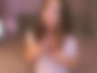 Live cam show with GracieFasano - Upskirt on iamadamtest123.com