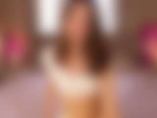 Live cam show with GracieFasano - Upskirt on Camsoda