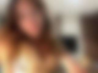 Live cam show with GracieFasano - Upskirt on luckytryst.com