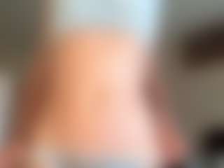 Show live cam dengan GracieFasano - Role Play di Camsoda