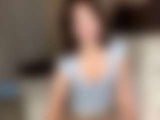Live cam show with GracieFasano - Upskirt on Gym Cam Girls