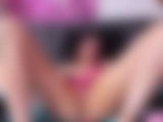 meghan20's Live Sex Cam Show