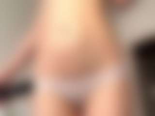 NanetteStatzer's Live Sex Cam Show