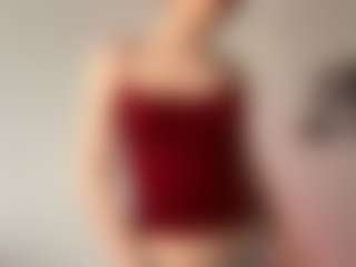 Live cam show with NanetteStatzer - Blue Eyes on StripNow