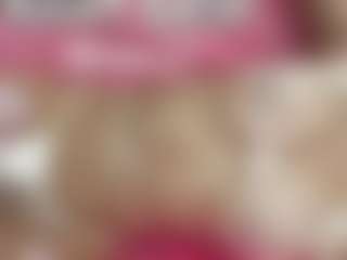 Live cam show with NanetteStatzer - Young Adult on Hubzter Live