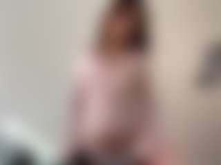 Live cam show with NanetteStatzer - Blue Eyes on Milf Play