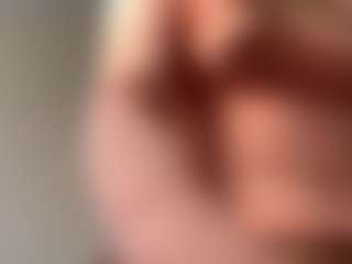 Live cam show with NanetteStatzer - Interactivetoy on Camsoda