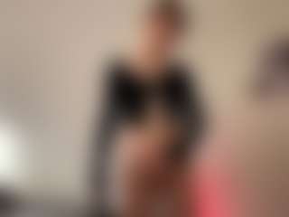 Live cam show with NanetteStatzer - Small Ass on Camsoda
