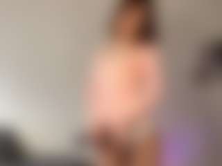 Live cam show with NanetteStatzer - Striptease on camwithhim.com