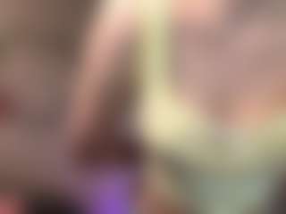 Live cam show with NanetteStatzer - Small Ass on crypto-cams