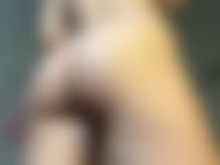 Live cam show with NanetteStatzer - Blue Eyes on SinfulBabes