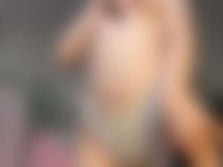 Live cam show with NanetteStatzer - Interactivetoy on CamwithHer